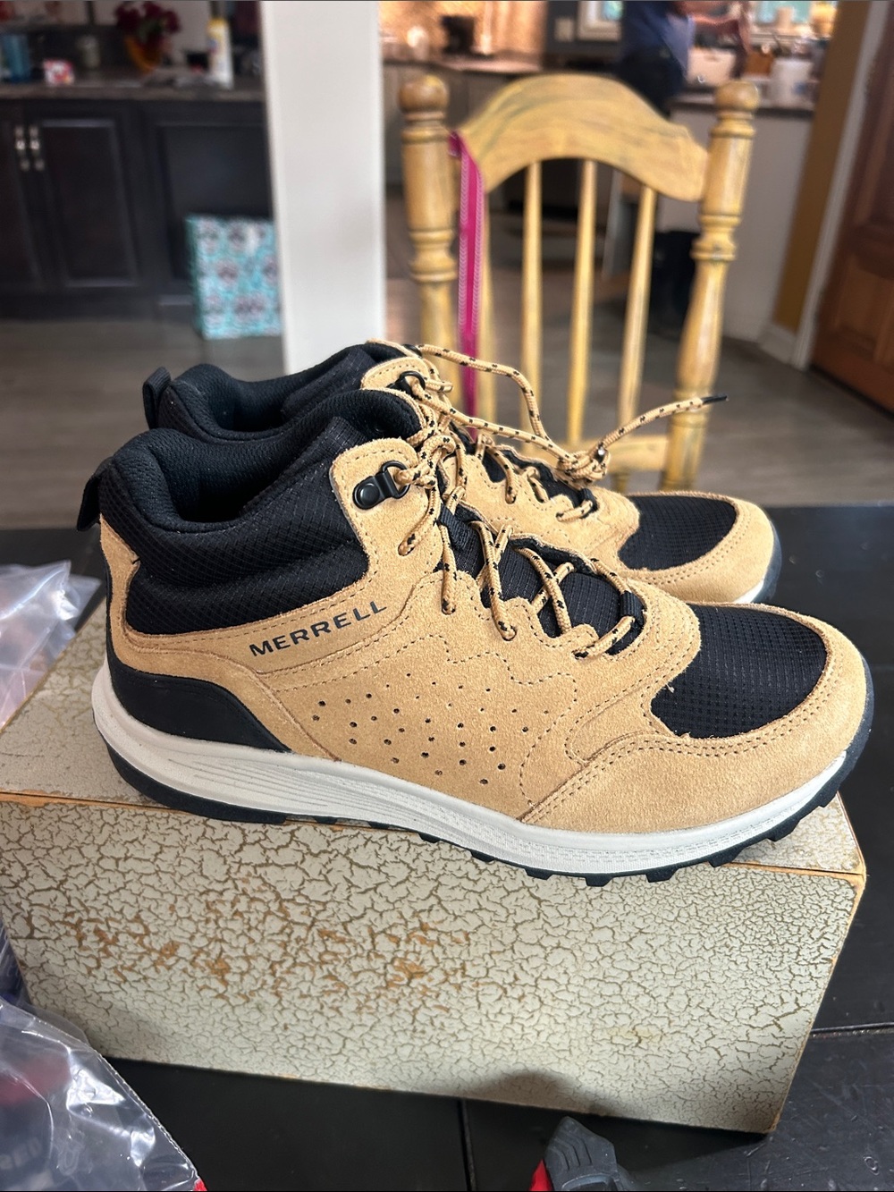 Kids 5M Merrell  Tan and Black Notch Mid-Top Trail boot